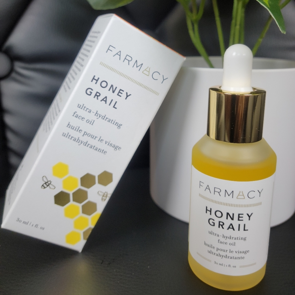 Farmacy honey grail face oil